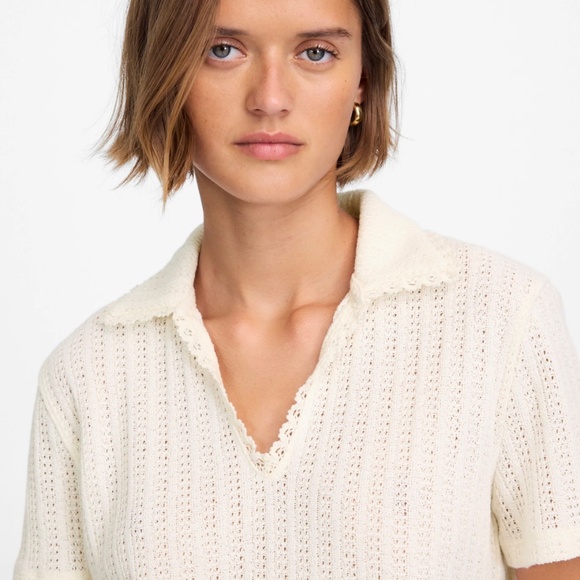 Madewell Crochet-Knit V-Neck Sweater Tee - Picture 6 of 7